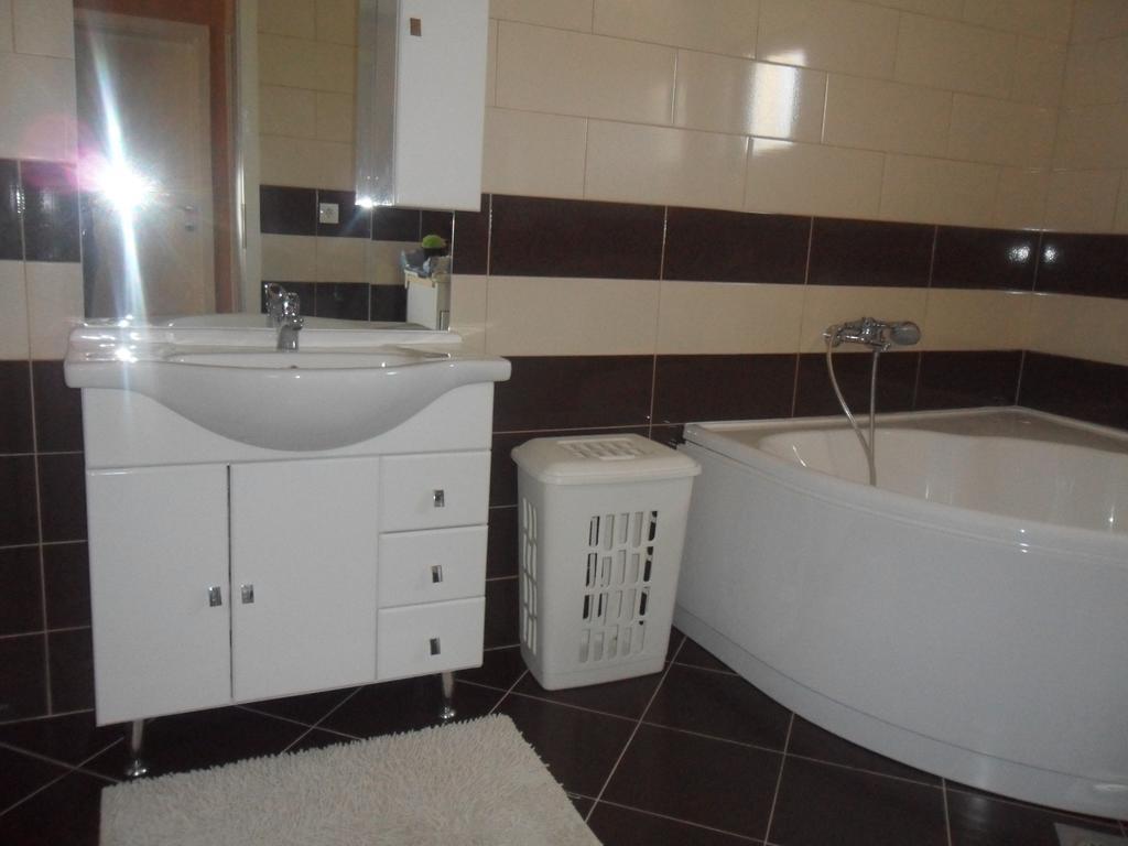 Apartman Toni Holiday home Bibinje